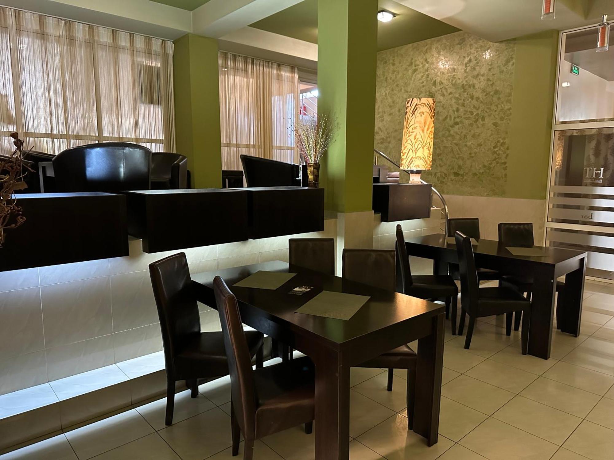 Hotel Turist Falticeni Luaran gambar