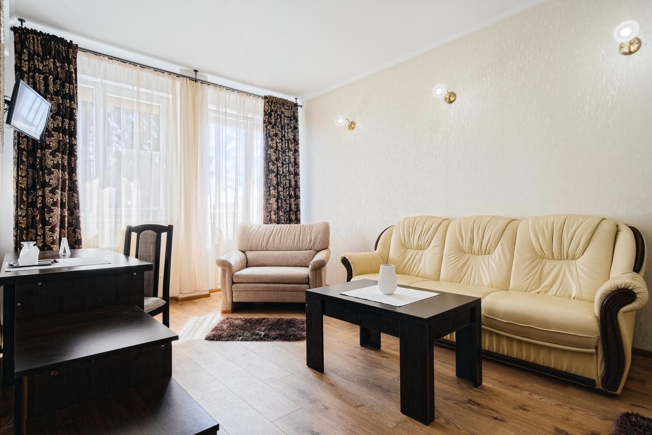 Hotel Turist Falticeni Luaran gambar