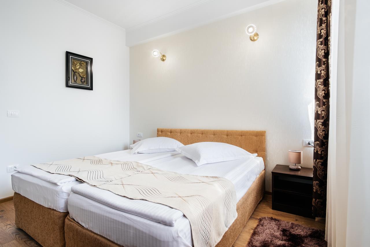 Hotel Turist Falticeni Luaran gambar