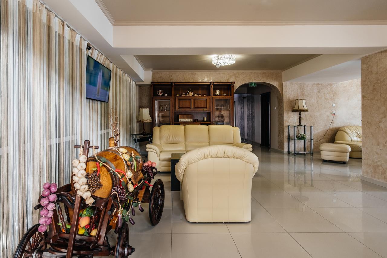 Hotel Turist Falticeni Luaran gambar